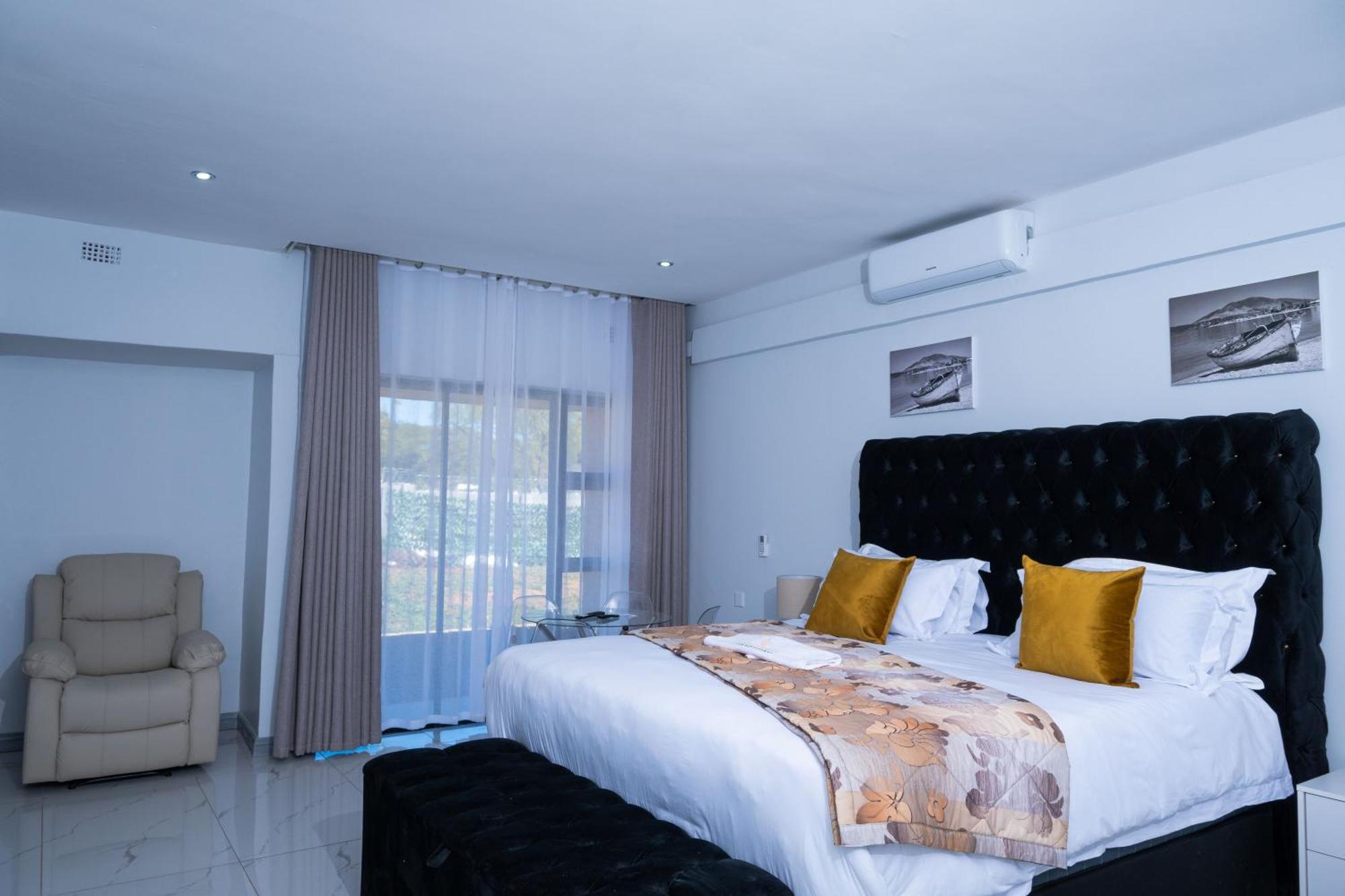 De Lux Villa Bulawayo Extérieur photo